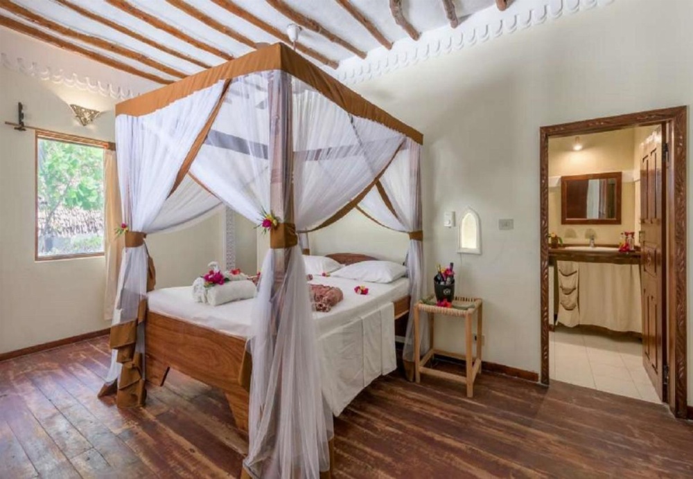 Hakuna Majiwe Beach Lodge Zanzibar Image 25