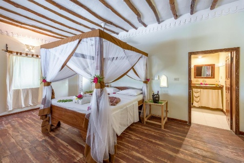 Hakuna Majiwe Beach Lodge Zanzibar image 29
